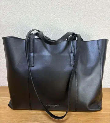 잔니 키아리니 슈퍼 라이트 M 블랙 토트백