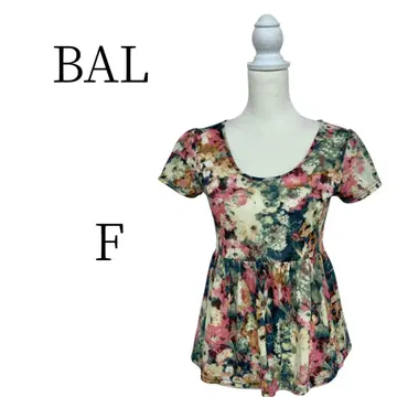 새상품급 BAL 꽃무늬 반팔 T셔츠 티셔츠 FREE SIZE