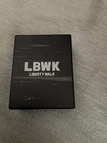 LIBERTY WALK 실버 목걸이