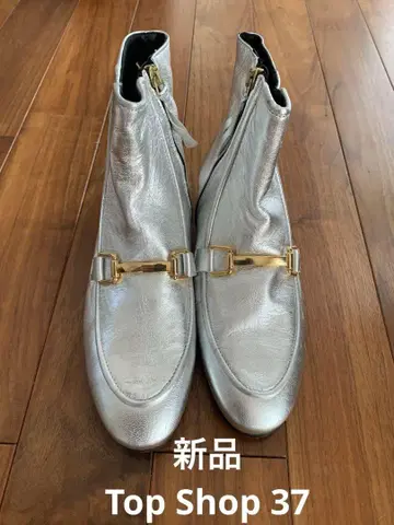 새상품 탑샵 실버 부츠 37