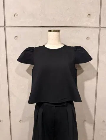 ESMOK tops