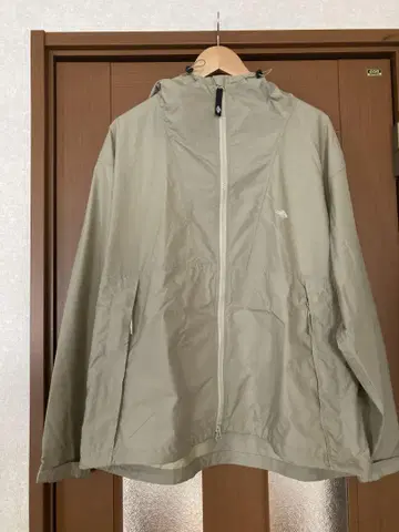 단톤 MEN'S STUNNER NYLON HOODED JACKET