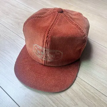 THE H.W.DOG CO. 코듀로이 캡