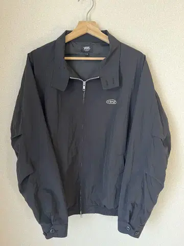 VANS 블랙 나일론 자켓 M
