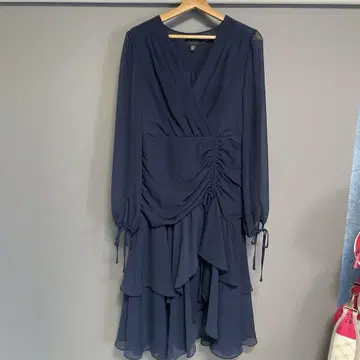TED BAKER 네이비 랩 드레스 사이즈 2
