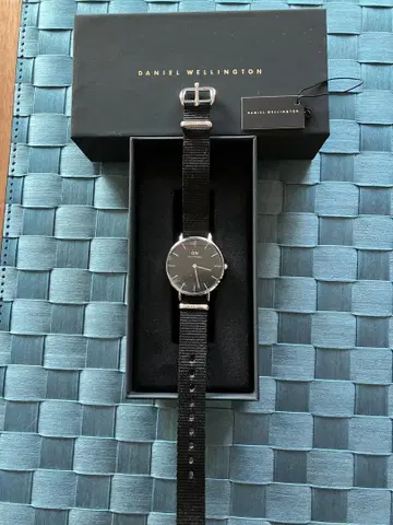 Daniel Wellington (DW00600216) 손목시계 블랙
