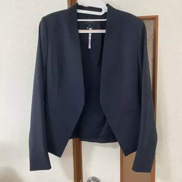 theory 네이비 노카라 자켓과 타이트 스커트 세트