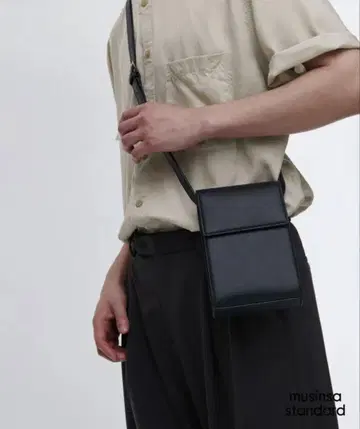 [새상품급] MUSINSA SQUARE MINI CROSS BAG