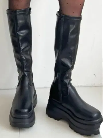블랙 롱 부츠 통굽