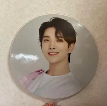 seventeen 조슈아 부채 케렌