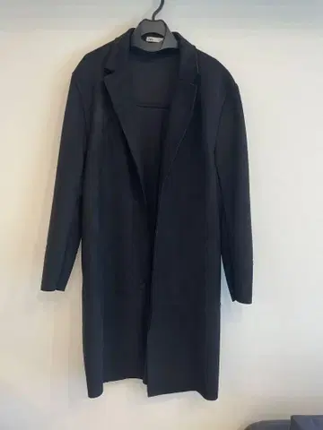ZARA 블랙 체스터 코트 S 사이즈