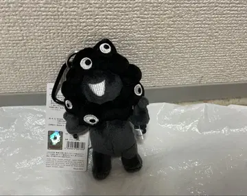 블랙 미야쿠미야쿠 키링 스탠딩