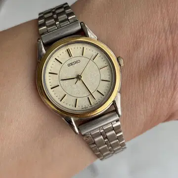 SEIKO 손목시계