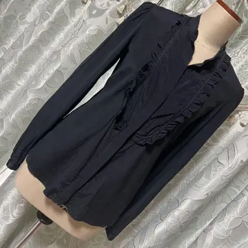 띠어리 럭스 실크 100% 블랙 블라우스 프렌치 슬리브 노카라