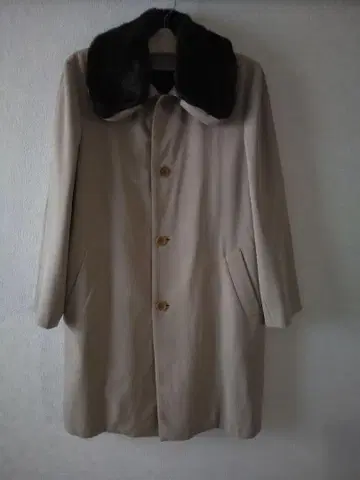 ZUCCA 베이지 퍼 옷깃 스텐카라 코트 라이너 포함 M