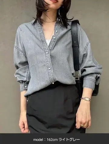 [ 어른 데님 ] 펄 버튼 오버 데님 셔츠 Emma Taylor