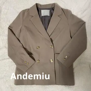 Andemiu 금 버튼 W 자켓 베이지 테일러 자켓
