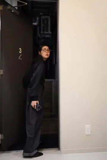 문 트리 플래닛 BACKY black 문 트리 플래닛