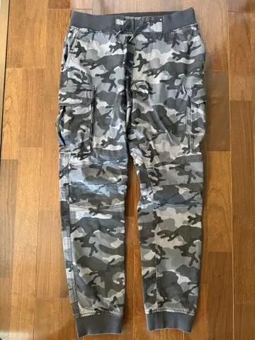 신품 H&M 카고 조거 팬츠 S 사이즈