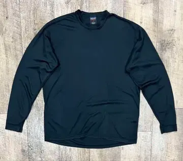 PATAGONIA 'CAPILENE' 롱 슬리브 블랙 USA 제조