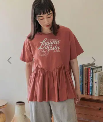 Laguna Vista 플레어헴 프린트 T셔츠 L 사이즈
