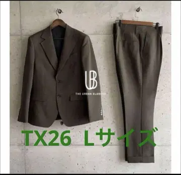 THE URBAN BLANCHE 아반 브랑슈 턱시도 3종 세트 L