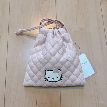 로리즈팜 헬로키티 me 퀼팅 복조리 파우치