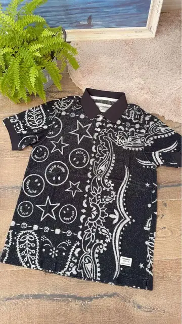 HORN GARMENTS 반다나 패턴 피케 셔츠