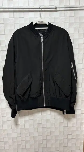 ZARA 블랙 MA-1 자켓 XL