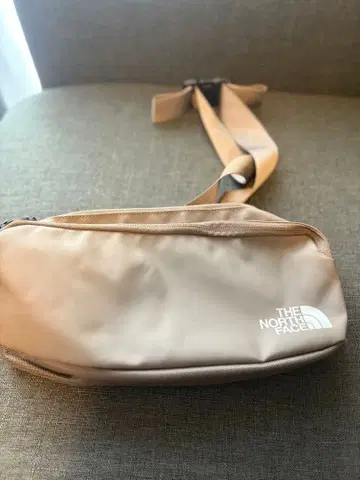 THE NORTH FACE 숄더백 베이지