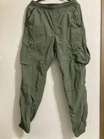 GAP 올리브 그린 카고 팬츠