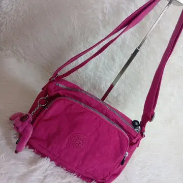 KIPLING 핑크 숄더백 키링 포함 kipling
