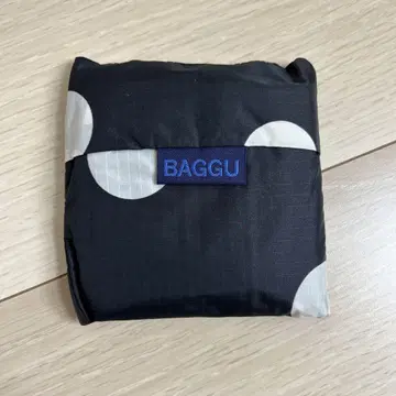 BAGGU 스탠다드 도트 무늬 단종