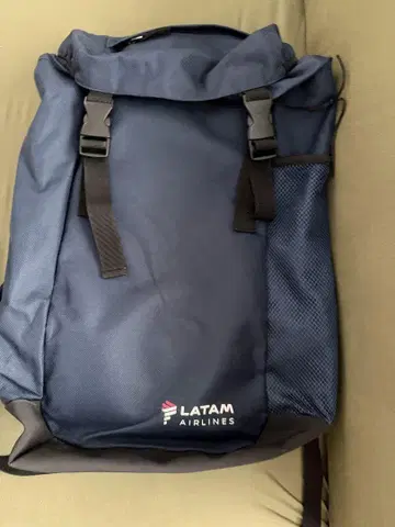 LATAM AIRLINES 네이비 백팩
