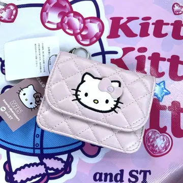 로리즈팜 헬로키티 퀼팅 카드 케이스 키참