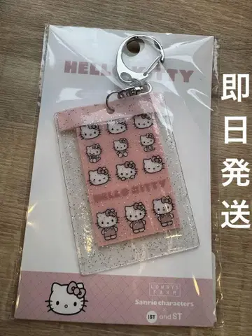 로리즈팜 헬로키티 퀼팅 타일 씰 키 참 핑크