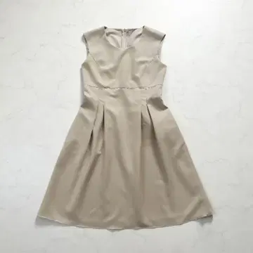 폭시 뉴욕 슬리브리스 원피스 플리츠 베이지 38