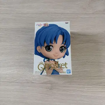 Qposket 프린세스 머큐리 피규어