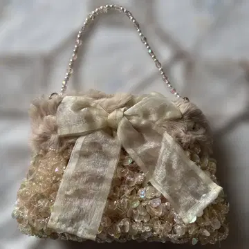 쁘띠 메종 반짝이는 리본 핑크 퍼 미니백