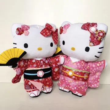 새상품 헬로키티 기모노 봉제 인형 2세트