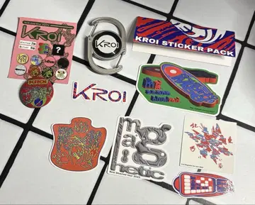 Kroi 굿즈 묶음 판매 스티커 캔뱃지 카라비너