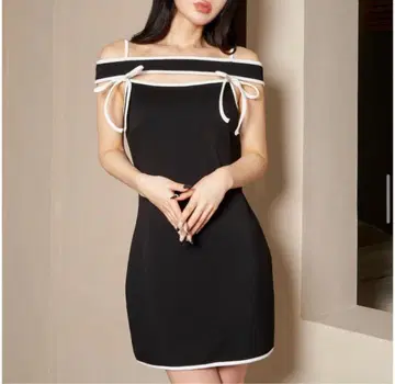 Darich 파이핑 오프숄더 미니 원피스