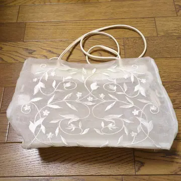 자수 메쉬 토트백
