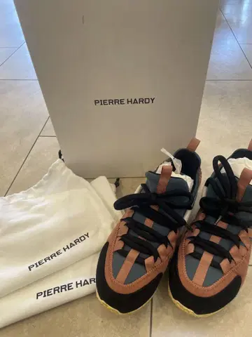 PIERRE HARDY 스니커즈