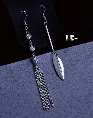 1220 실버 귀걸이 모드 개성있는 귀찌 비대칭 메탈
