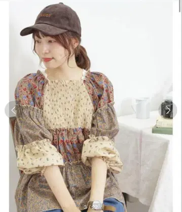 Samansa Mos2 꽃무늬 패치워크 블라우스 브라운 사만사 모스모스