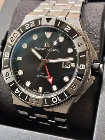 MAURICE LACROIX GMT AI6158-SS00F-330-A