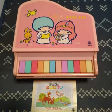 타카라의 미니 피아노 산리오 키키라라 피아노 레트로