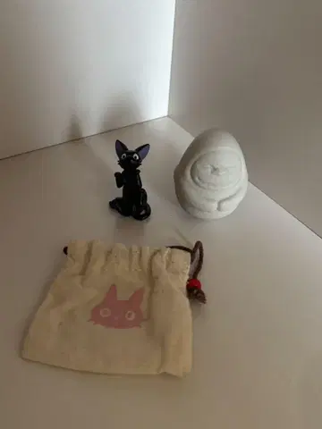 지브리 굿즈 세트 지지, 돌인간