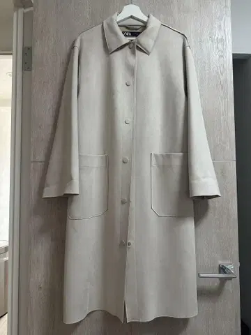 ZARA 화이트 베이지 롱 코트